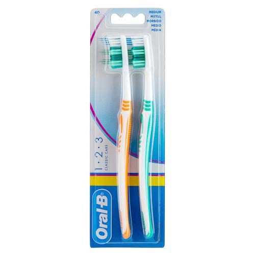 Oral B Classic Care Toothbrushes Twin Pack